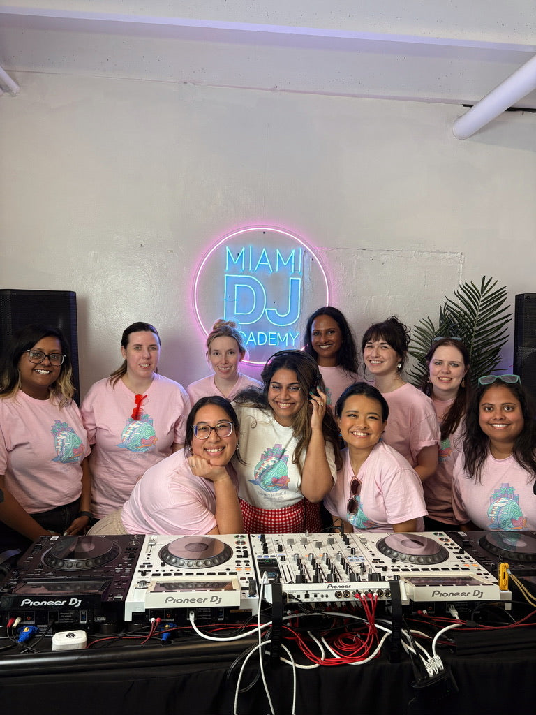 Sip & Spin - Thursday, August 27th | 7:00 – 8:30 PM