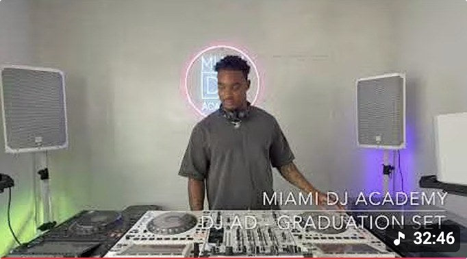 Miami DJ Academy graduation DJ set